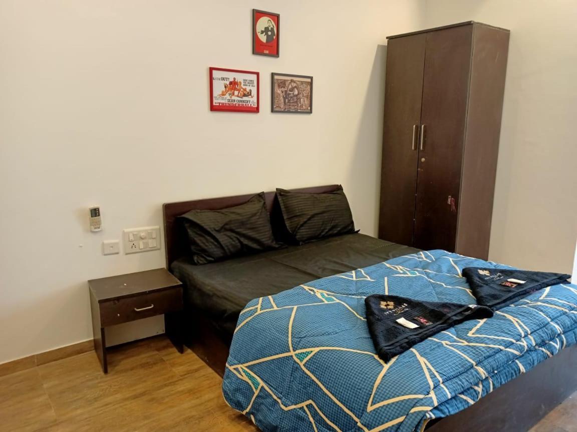 Marigold Stay Jambhulpada Bagian luar foto