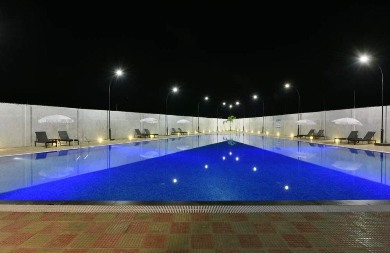Marigold Stay Jambhulpada Bagian luar foto